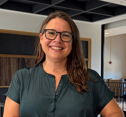 Photo of Sarah Robins