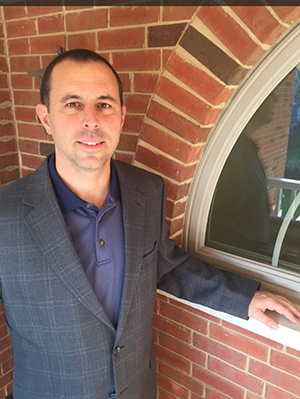 Photo of  Thomas Mustillo