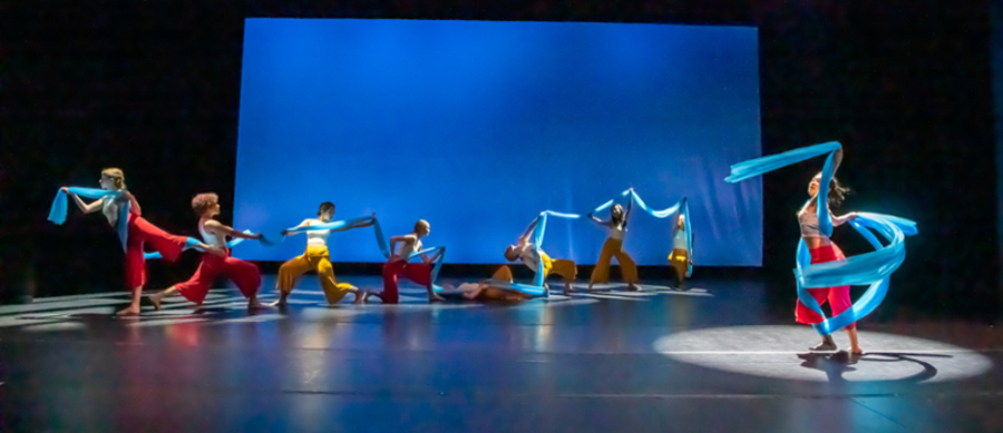 This semester the audience's journey through each performance goes from risk taking to processing grief, from humans in relationships to their response to the dark of night, finishing with the interface of humans and technology.