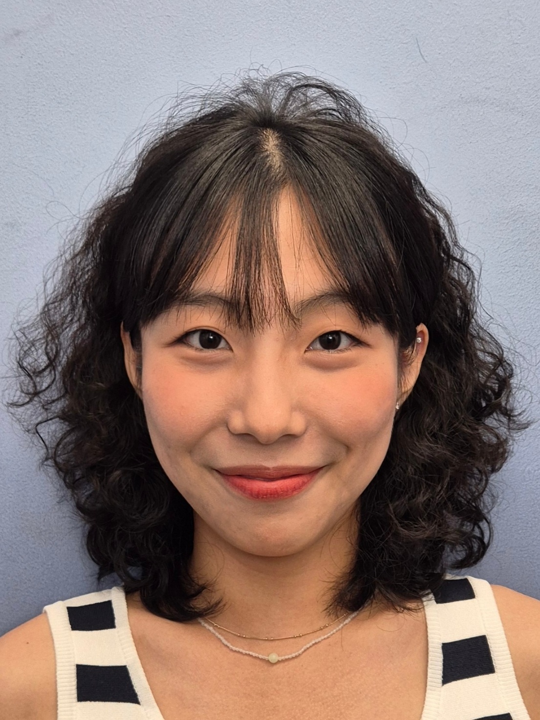 Jungmin Lee Headshot