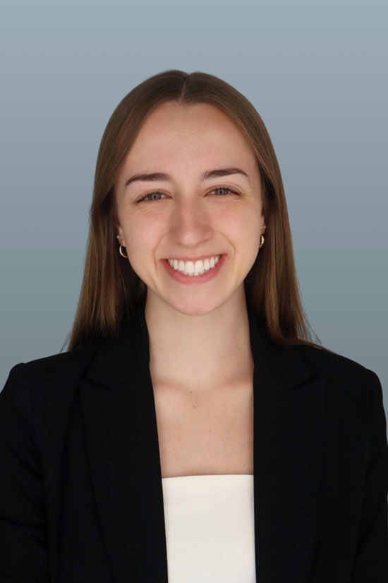 Ava-Kinney-Headshot