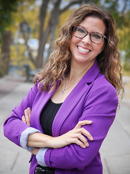 Brooke Hardebeck headshot