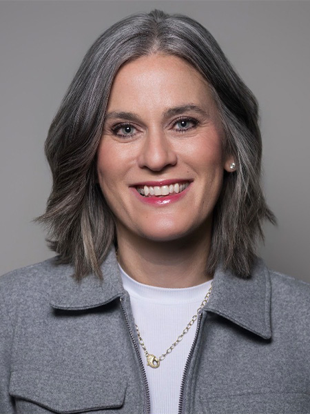 Nicole Baker headshot
